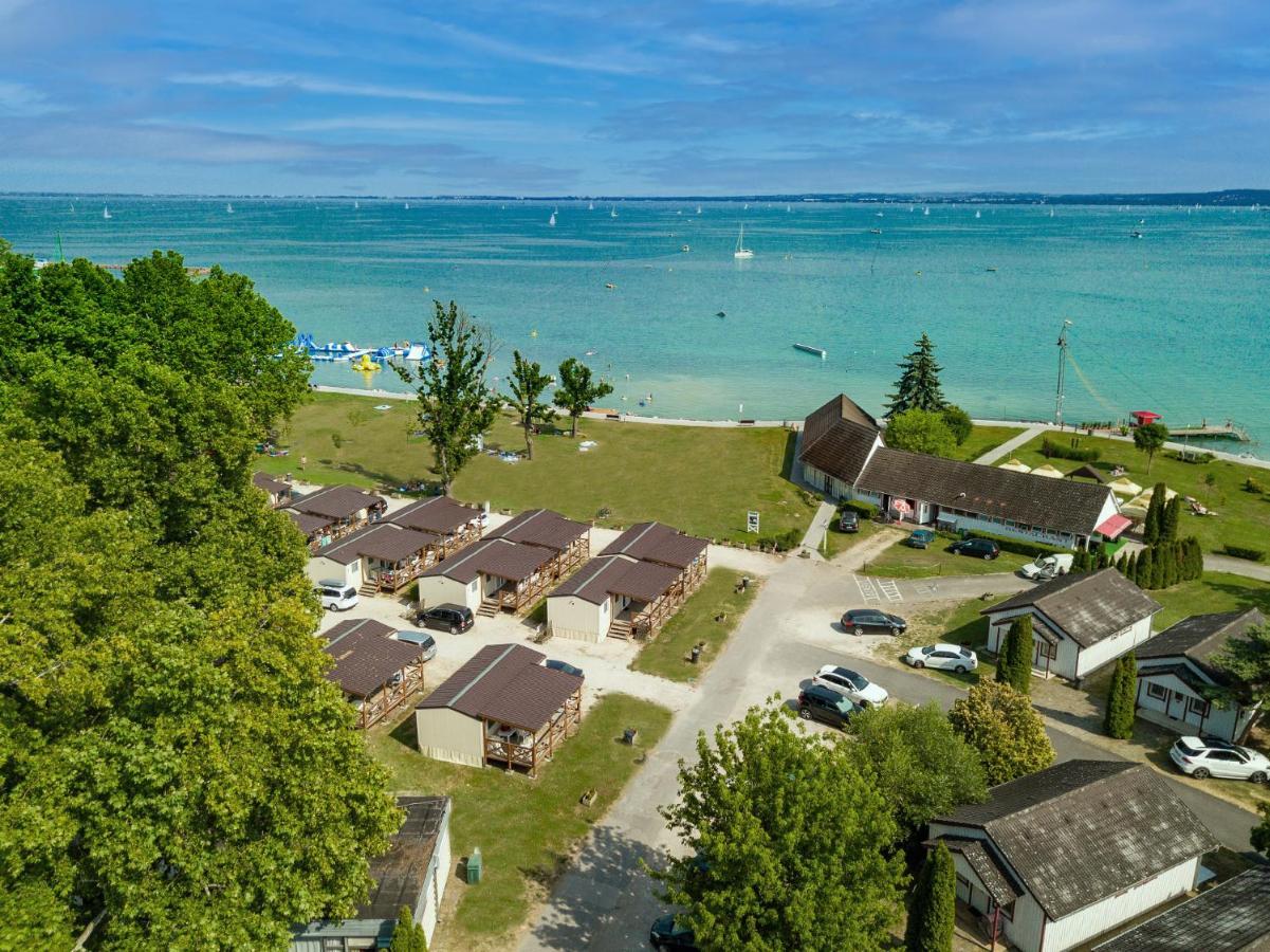 Balatontourist Fuered Camping & Bungalows Balatonfüred Extérieur photo