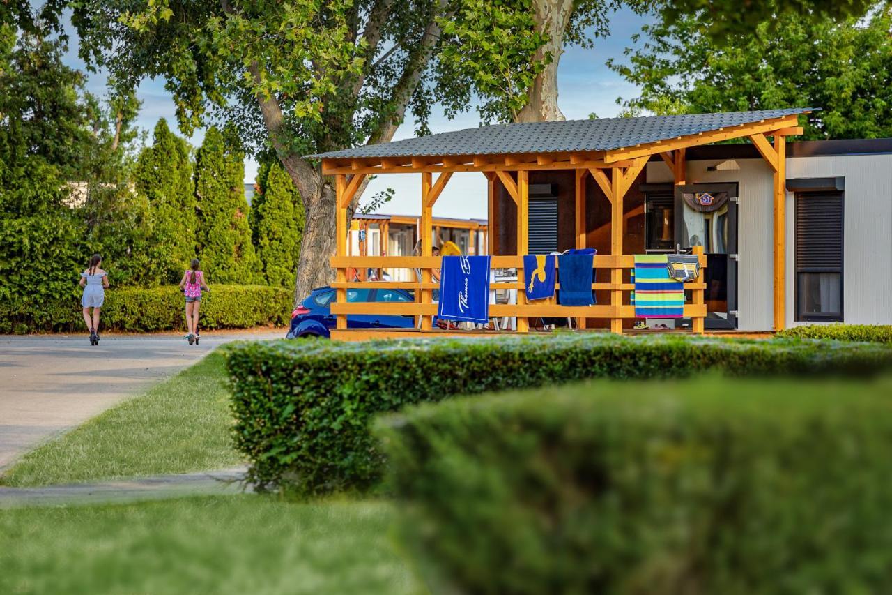 Balatontourist Fuered Camping & Bungalows Balatonfüred Extérieur photo