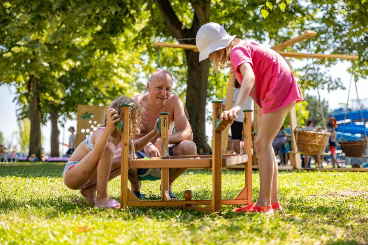 Balatontourist Fuered Camping & Bungalows Balatonfüred Extérieur photo